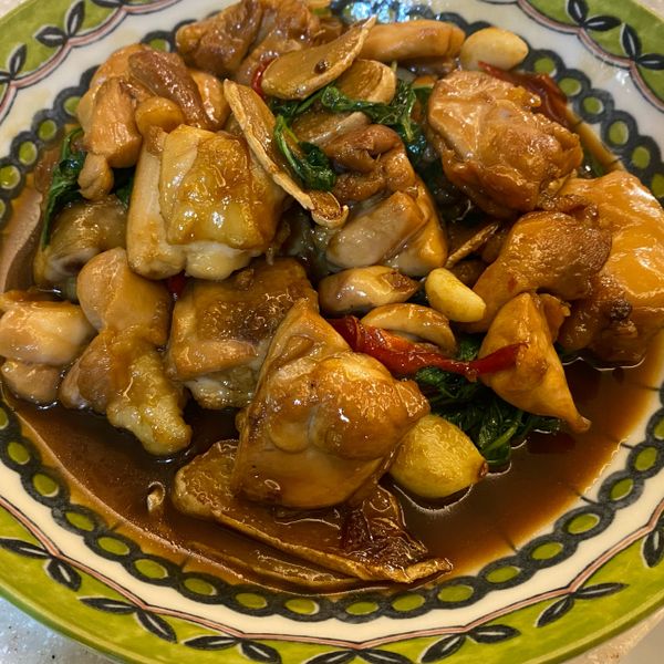 三杯雞【MaiMai廚房】 : Cherry Chang一起做