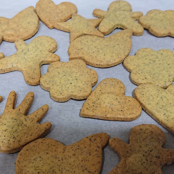 『寶寶食譜』蛋黃餅乾(低油糖) : 楊采珮一起做