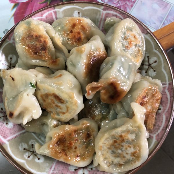 水餃變身煎餃 : Peiii一起做