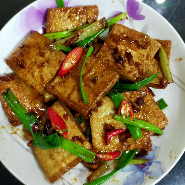 紅燒雞蛋豆腐-【MaiMai廚房】 : 孫御庭一起做