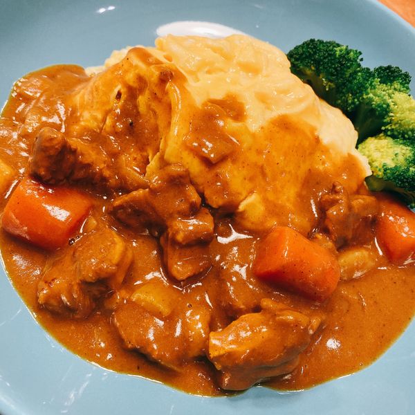 防疫料理: 日式牛肉咖哩飯 : Maggie一起做