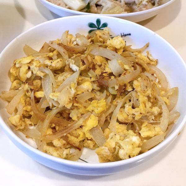 洋蔥炒蛋 : 小胖一起做