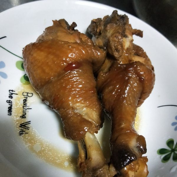 香嫩滷雞腿:凱莉貝貝 一起做