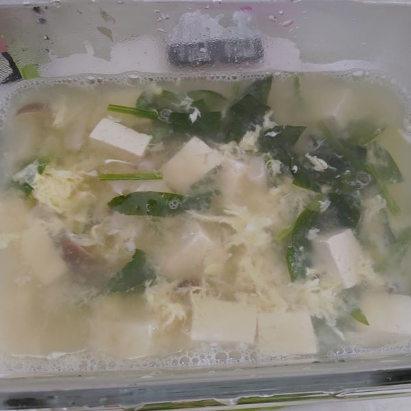[留學生五分鐘料理] 菠菜杏鮑菇味噌湯 : Lala Lau一起做