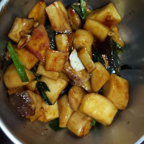 簡易三杯皮蛋杏包菇 : 卡蘿一起做