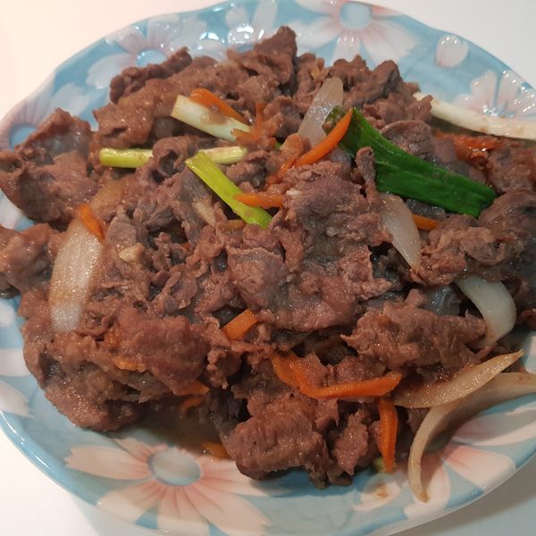 韓式牛肉～～很下飯呦！ : Tiffany Hung一起做