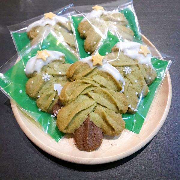 耶誕小樹擠花餅乾 : Pei-yu Tai一起做