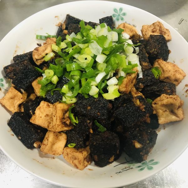 沙茶米血糕 : 呢喃的歌聲一起做