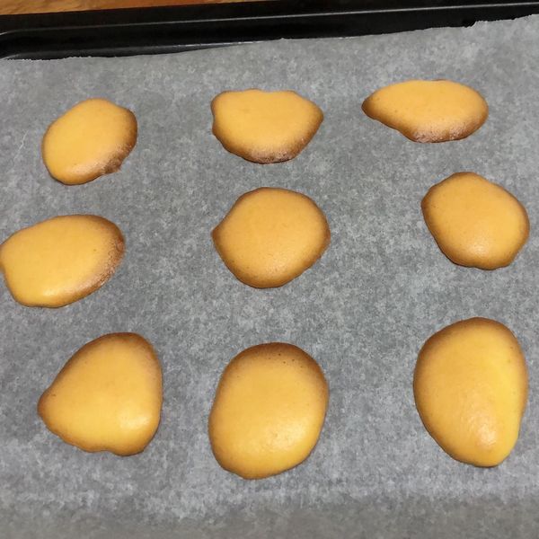 寶寶吃「香噴噴✨蛋酥餅乾」 : Lydia  Li一起做