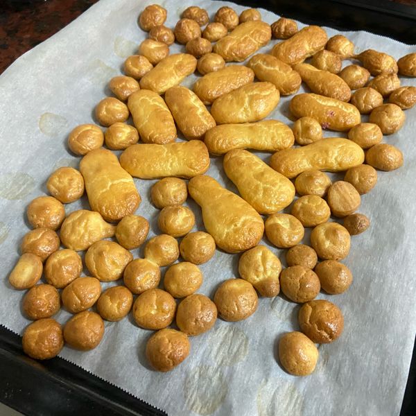 無油雞蛋優格餅乾 (寶寶餅乾)：魚鰭 一起做