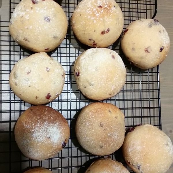 蔓越莓蜂蜜優格全麥小麵包【奶油乳酪饀】 : hsin一起做