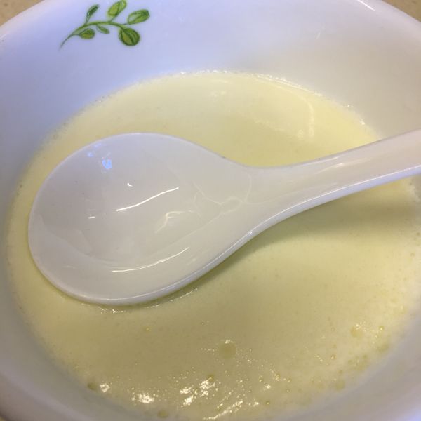 【港式甜品】薑汁撞奶：《忙裡偷閒廚房日記》 一起做