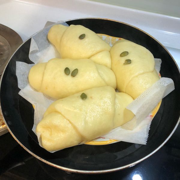 地瓜奶酪可頌造型小饅頭 : 賴姵妤一起做