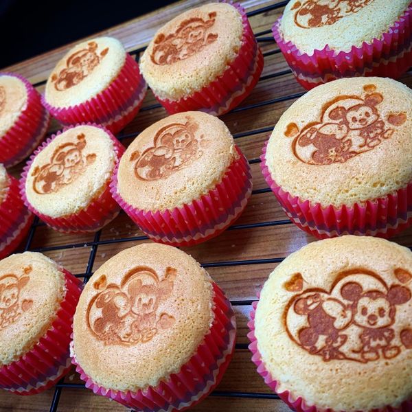 撞牆n次的戚風杯子蛋糕（附失敗案例分析）：曾joy 一起做