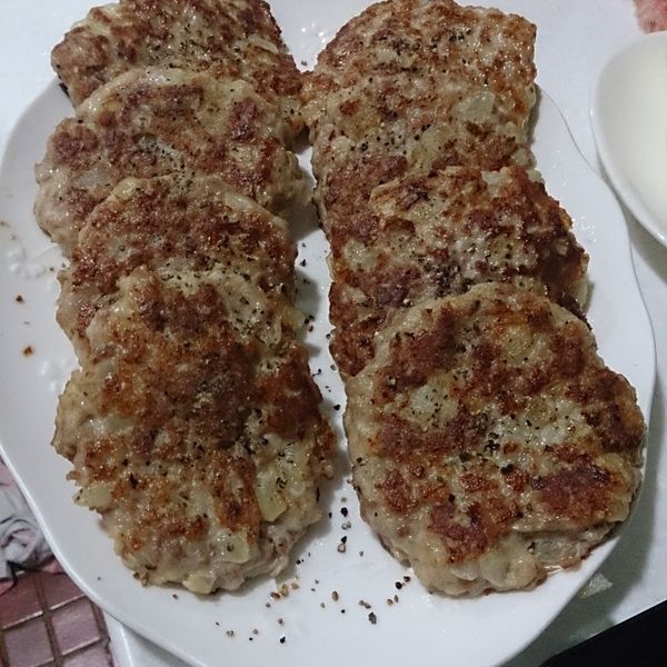 undefined：Iwan Lubi 一起做