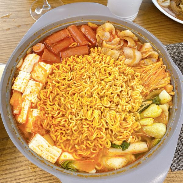 韓式部隊鍋 : Sayaka Wu一起做