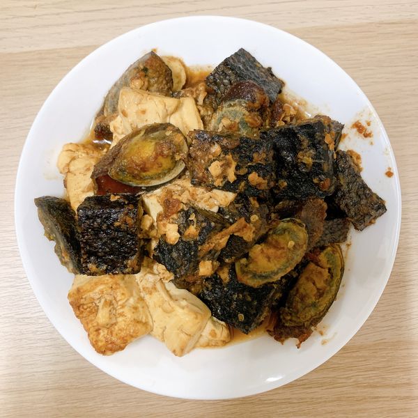 沙茶皮蛋豆腐煲 : JiaJia一起做