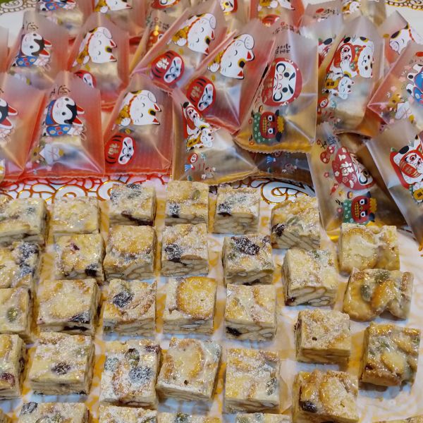 蔓越莓雪Q餅 : 魔法黑布丁一起做