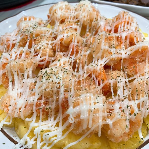 鳳梨蝦球：大美女 一起做