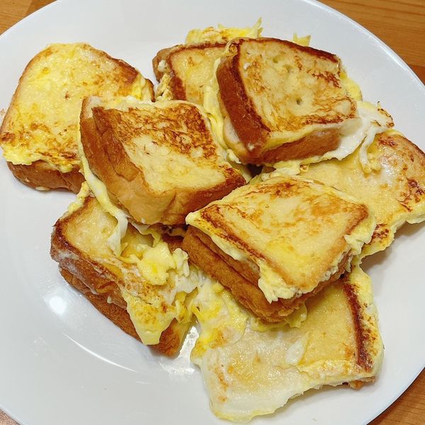 台式法國吐司-肉鬆版( 影片 )：小浣熊廚房 一起做