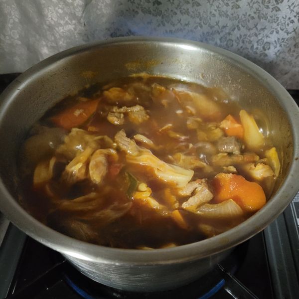 辣味紅燒牛肉麵：Fumyi Lin 一起做