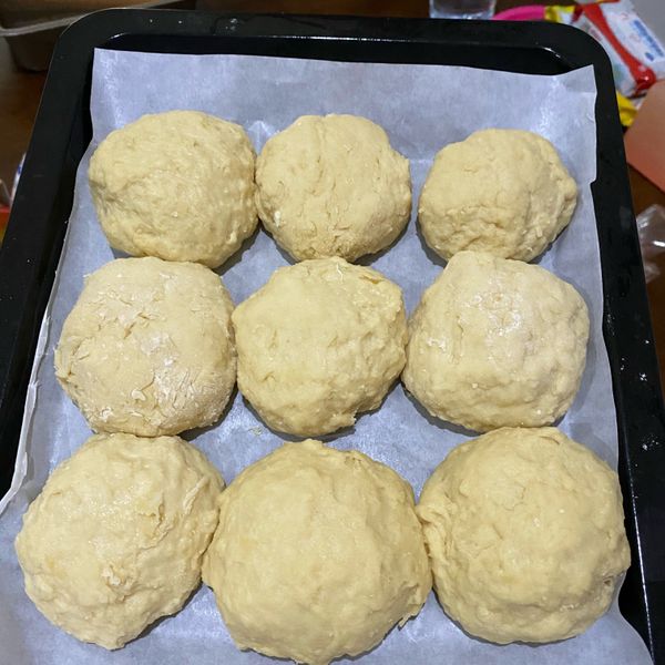 300顆以上實做完美比例的拉絲牛奶小餐包 : 安安一起做