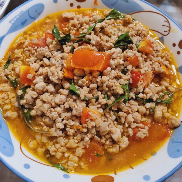 打拋豬肉 : 肥貓愛亂煮一起做