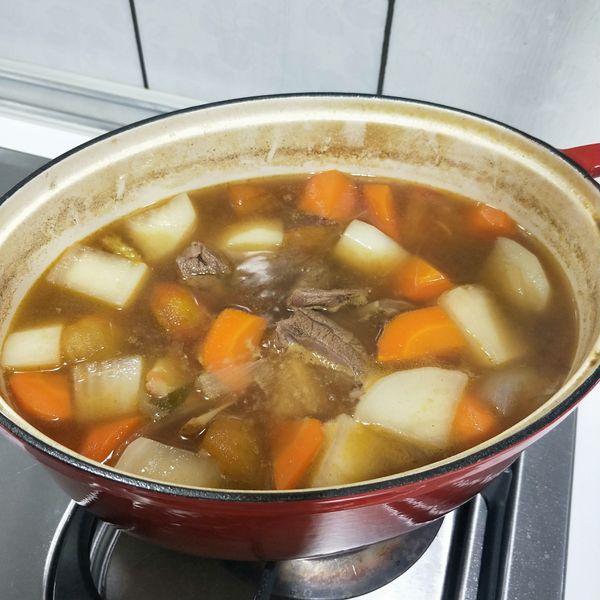 媽媽牌滷牛肉 : Anita Hung一起做