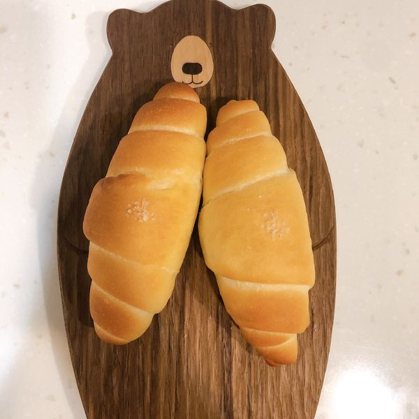 鹽可頌 海鹽奶油卷 : 江庭為一起做