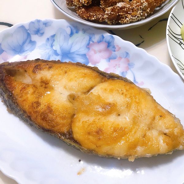 乾煎鱈魚排：黃小婷 一起做