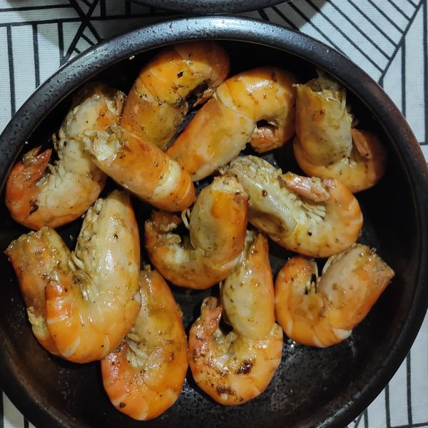 麻油蝦 : 錢母一起做