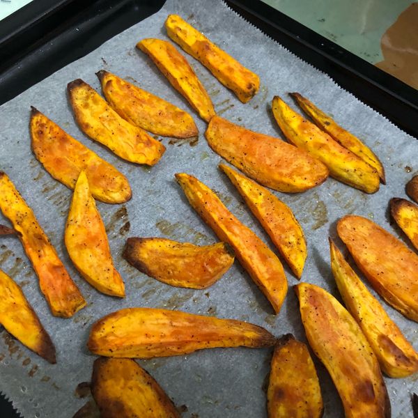 烤地瓜薯條🍠 : 芊一起做