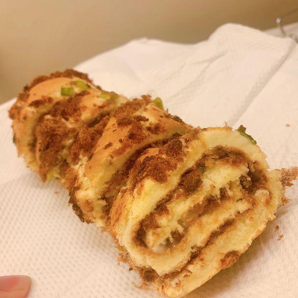 青蔥肉鬆蛋糕捲：Anna 一起做