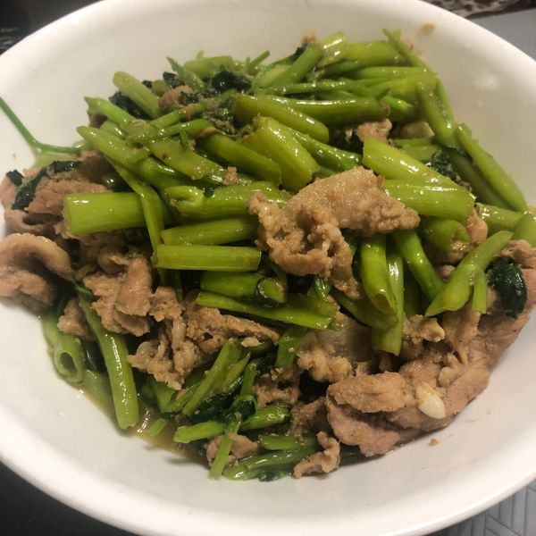 沙茶空心菜炒豬肉片:徐家虹 一起做