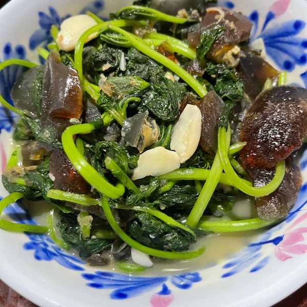 undefined：Eva Tsai 一起做