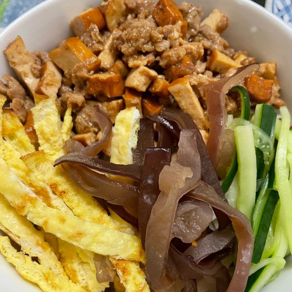 眷村炸醬麵 : Chi-Jen Liu一起做