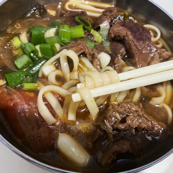 紅燒牛肉麵：Chiu Xiang 一起做