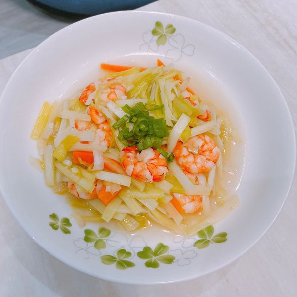 韭黃炒蝦仁：Yu-shan Lee 一起做