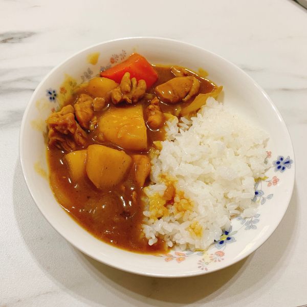 ［食谱教學］日式雞肉咖哩飯 包你吃兩碗飯 : 廖小勤一起做