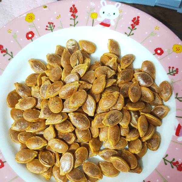 烤南瓜籽 : Huei Shin Jheng一起做