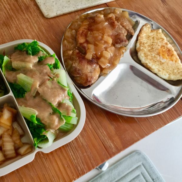 蕃茄洋蔥豬排 : Alice Kaname一起做