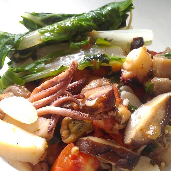 【厚生廚房】三杯海鮮鍋：Juanita Ho 一起做