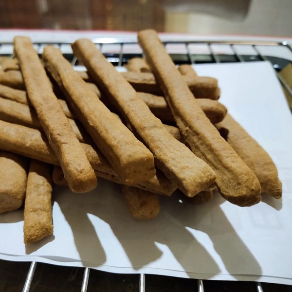 牛奶棒/石頭餅乾 : 黃翊昀一起做