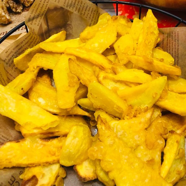 酥炸地瓜薯條

#郭爸小農地瓜 : 林夢一家一起做