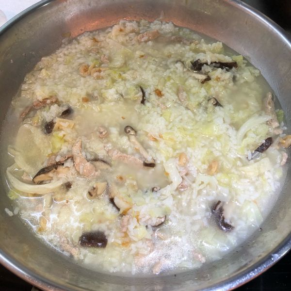 香菇高麗菜鹹粥 : Claire一起做