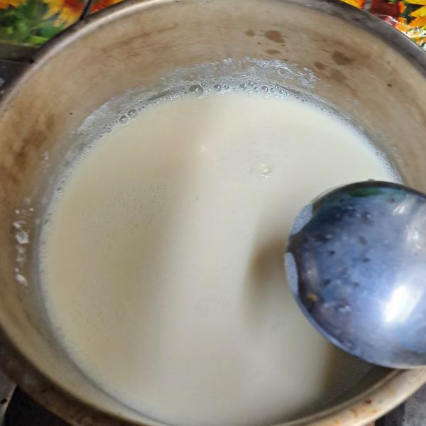 快速做“ 豆漿 ”(用電鍋) : 小鳳一起做