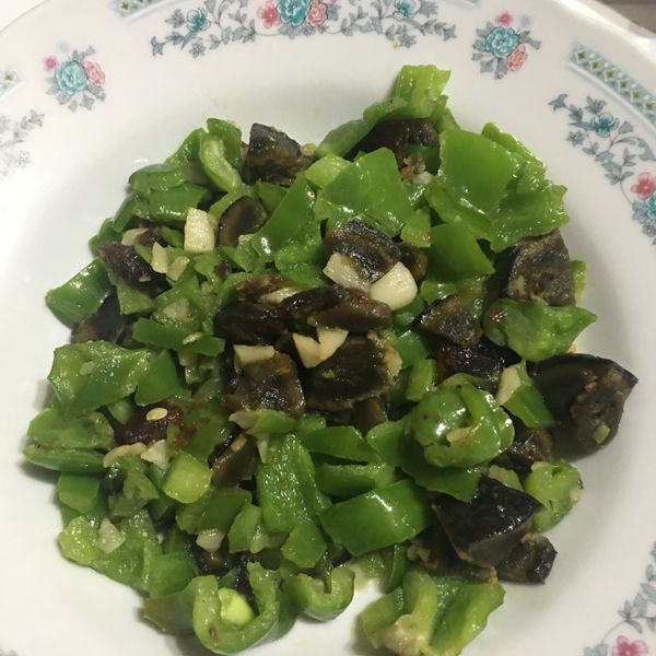 青椒皮蛋：琦琦 一起做