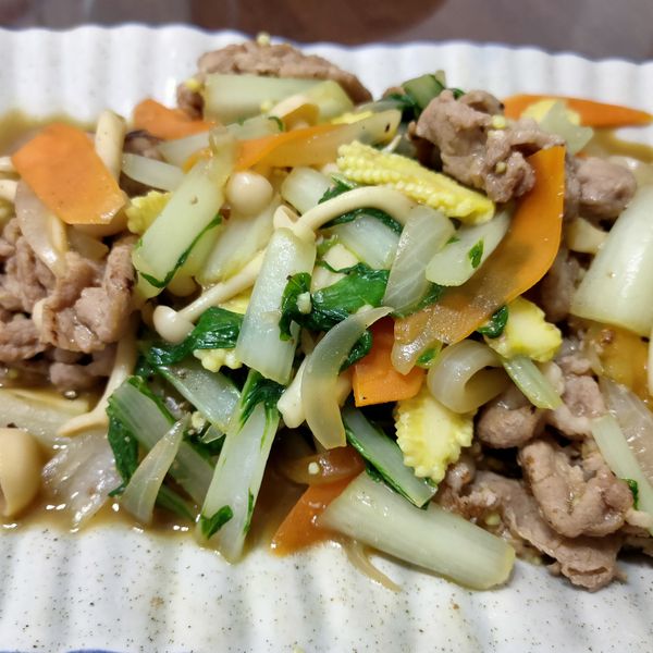 薑汁什蔬燒豬肉 : 小寧一起做