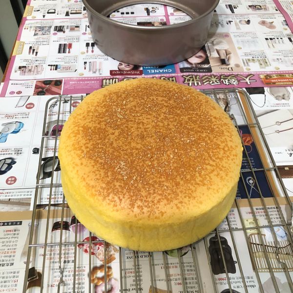 傳統古早味雞蛋糕 : 小芳一起做