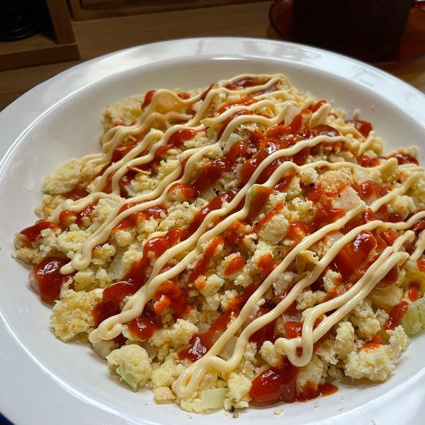 豆渣炒蛋....利用做豆漿之豆渣....：曾紫菁 一起做